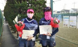 第1626回　関町ローンテニスクラブ　女子ダブルス優勝:本田・岸田ペア