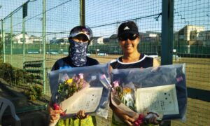 第1697回　関町ローンテニスクラブ　女子ダブルス優勝:永山・山田ペア