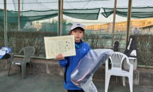 第53回　関町ローンテニスクラブ　小学生女子10歳以下優勝:竹内 碧選手