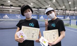 第291回　MTSテニスアリーナ三鷹　ナイター女子ダブルス優勝:岡本・東ペア