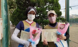 第1972回　関町ローンテニスクラブ　女子ダブルス優勝:川西・小松ペア