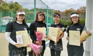 第2002回　百草テニスガーデン　女子チーム戦優勝:『ひよこ』