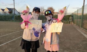 第2014回　善福寺公園テニスクラブ　女子ダブルス準優勝:東前・和田ペア