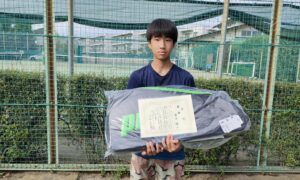 第41回　関町ローンテニスクラブ　中学生男子優勝:酒井 楓選手