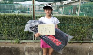 第41回　関町ローンテニスクラブ　中学生女子優勝:佐藤 璃央選手