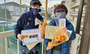 第2042回　関町ローンテニスクラブ　女子ダブルス準優勝:河連・自見ペア