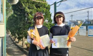 第2094回　関町ローンテニスクラブ　女子ダブルス準優勝:内田・石井ペア