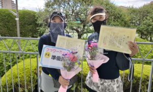 第2105回　桜台テニスクラブ　女子ダブルス準優勝:黒田・関谷ペア