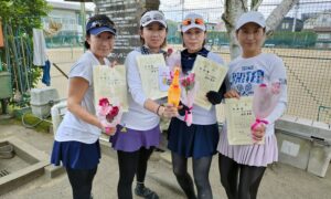 第2138回　関町ローンテニスクラブ　女子ダブルスチーム戦準優勝:『ＦＩＹ！どチキン』