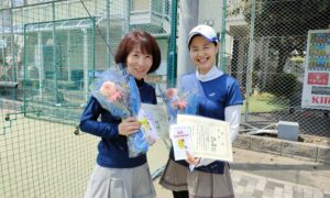 第2149回　南町田インターナショナルテニスカレッジ　女子ダブルス優勝:安茂・森ペア