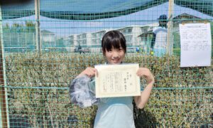 第60回　関町ローンテニスクラブ　小学生女子12才以下シングルス準優勝:深谷 優衣選手