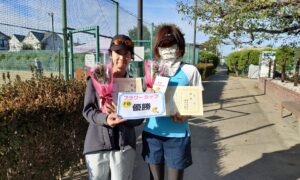 第2208回　善福寺公園テニスクラブ　女子ダブルス優勝:橋本・奥本ペア