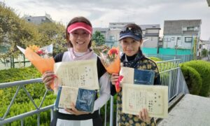 第2224回　桜台テニスクラブ　女子ダブルス準優勝:山中・毛利ペア