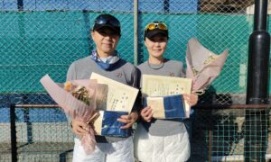第2273回　南町田インターナショナルテニスカレッジ　女子ダブルス準優勝:鈴木・宮原ペア