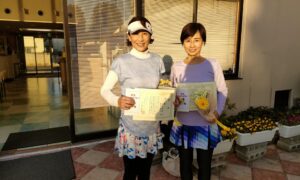 第2239回　緑ヶ丘テニスガーデン　女子ダブルス優勝:青山・雑賀ペア