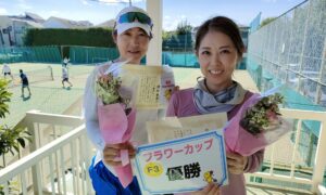 第2406回　関町ローンテニスクラブ　女子ダブルス優勝:岩下・渡辺ペア