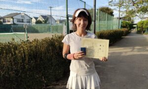 第32回　善福寺公園テニスクラブ　女子シングルス優勝:神田日和選手