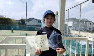 第64回　関町ローンテニスクラブ　小学生12才以下シングルス男女混合準優勝:和泉沙優選手