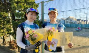 第2487回　関町ローンテニスクラブ　女子ダブルス準優勝:竹之内・吉田ペア