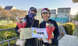 第2306回　桜台テニスクラブ　女子ダブルス準優勝:坂本・山崎ペア