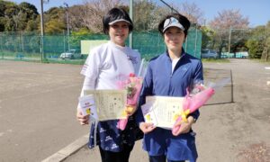 第2328回　桜田倶楽部 東京テニスカレッジ　女子ダブルス優勝:真野・古賀ペア