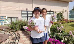 第2570回　緑ヶ丘テニスガーデン　女子ダブルス優勝:重満・西口ペア
