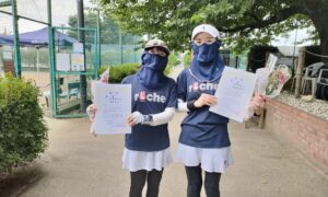 第2600回　善福寺公園テニスクラブ　女子ダブルス優勝:奥野・梅村ペア
