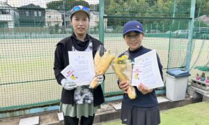 第2661回　百草テニスガーデン　女子ダブルス優勝:丸山・松野ペア