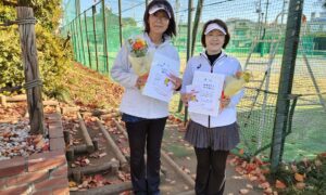 第2684回　善福寺公園テニスクラブ　女子ダブルス準優勝:田村・楠ペア
