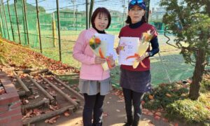 第2684回　善福寺公園テニスクラブ　女子ダブルス優勝:渡部・長岡ペア