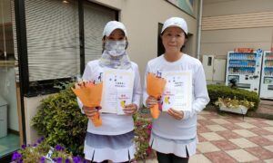 第2648回　緑ヶ丘テニスガーデン　女子ダブルス優勝:佐藤・渡部ペア
