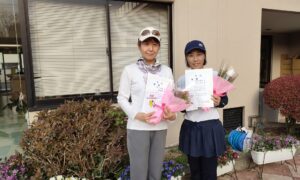 第2688回　緑ヶ丘テニスガーデン　女子ダブルス優勝:柴山・羽飼ペア