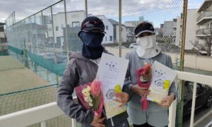 第2702回　関町ローンテニスクラブ　女子ダブルス準優勝:猪岡・寺坂ペア