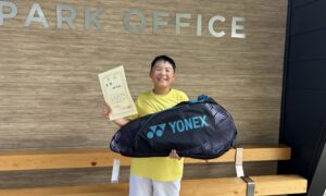 第72回　MUFG PARKテニスコート　小学生10才以下シングルス優勝:田中律路選手