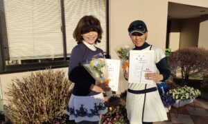 第2712回　緑ヶ丘テニスガーデン　女子ダブルス　F4優勝:白間・羽飼ペア