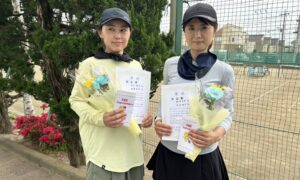 第2765回　関町ローンテニスクラブ　女子ダブルス　FB準優勝:高宮・飯塚ペア