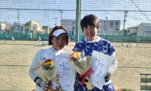 第2790回　関町ローンテニスクラブ　女子ダブルス　F4優勝:妹尾・高比良ペア