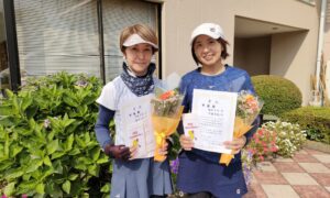 第2824回　緑ヶ丘テニスガーデン　女子ダブルス　FB準優勝:伊藤・横井ペア