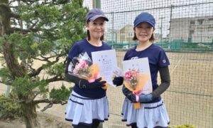 第2865回　関町ローンテニスクラブ　女子ダブルス　F4優勝:荒井・小野ペア
