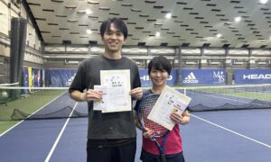 第359回　MTSテニスアリーナ三鷹　ナイターミックスダブルス　中級以下優勝:澤本・久保田ペア